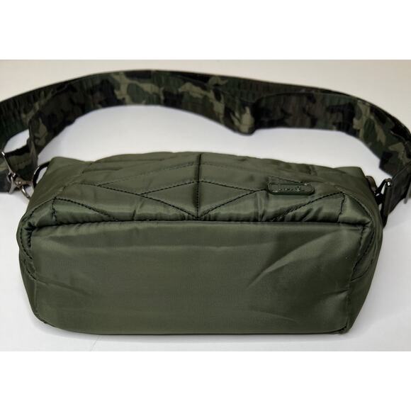 Lug Flare RFID Crossbody Military Green Polyester Zip Top Muti Pocket Medium Bag - Picture 5 of 7